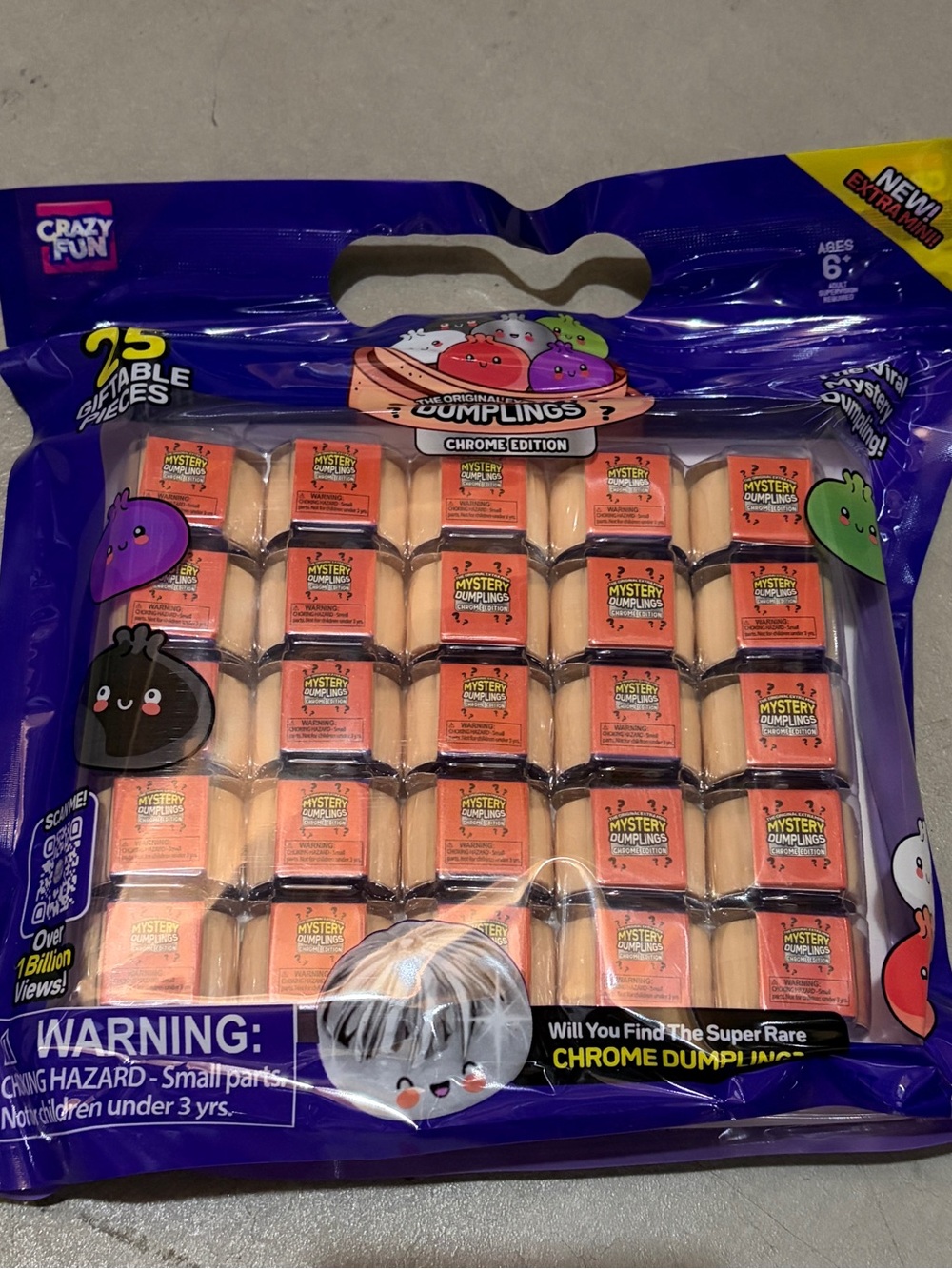 Mystery Dumplings Chrome Edition - 25 Mini Halloween Set RMS